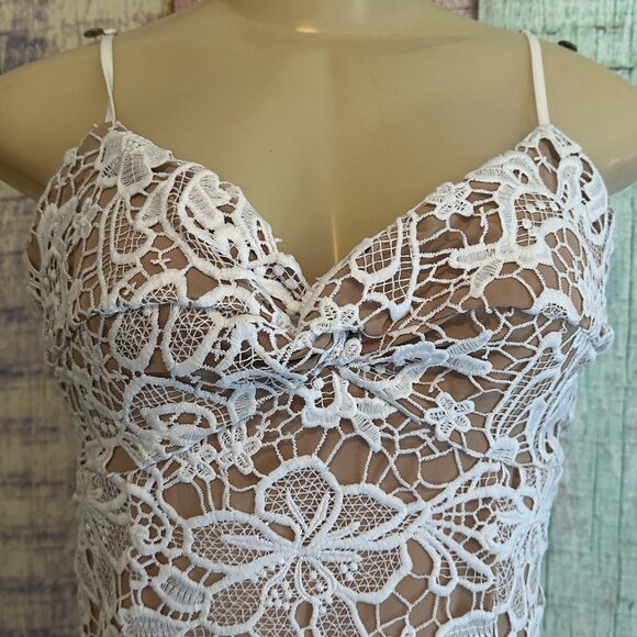 Guess Sleeveless White Floral Lace Bodycon Mini Dress Spaghetti Strap Tan Slip S - Picture 7 of 11